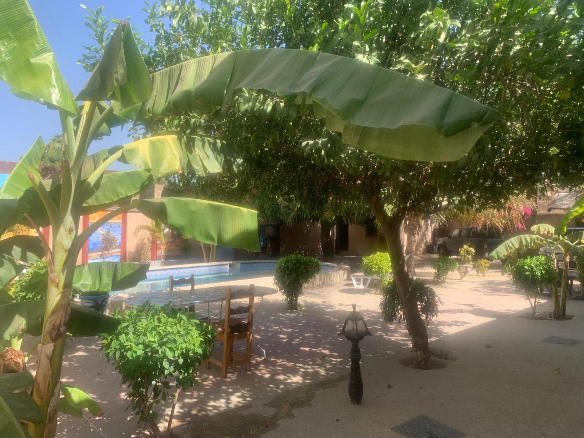Auberge Keur Ely Ouoran Buitenkant foto