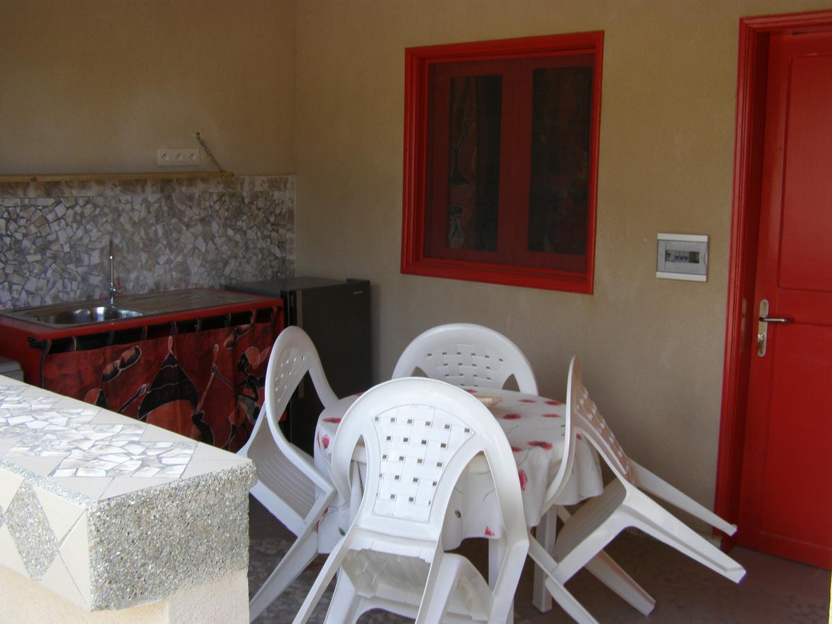 Auberge Keur Ely Ouoran Buitenkant foto